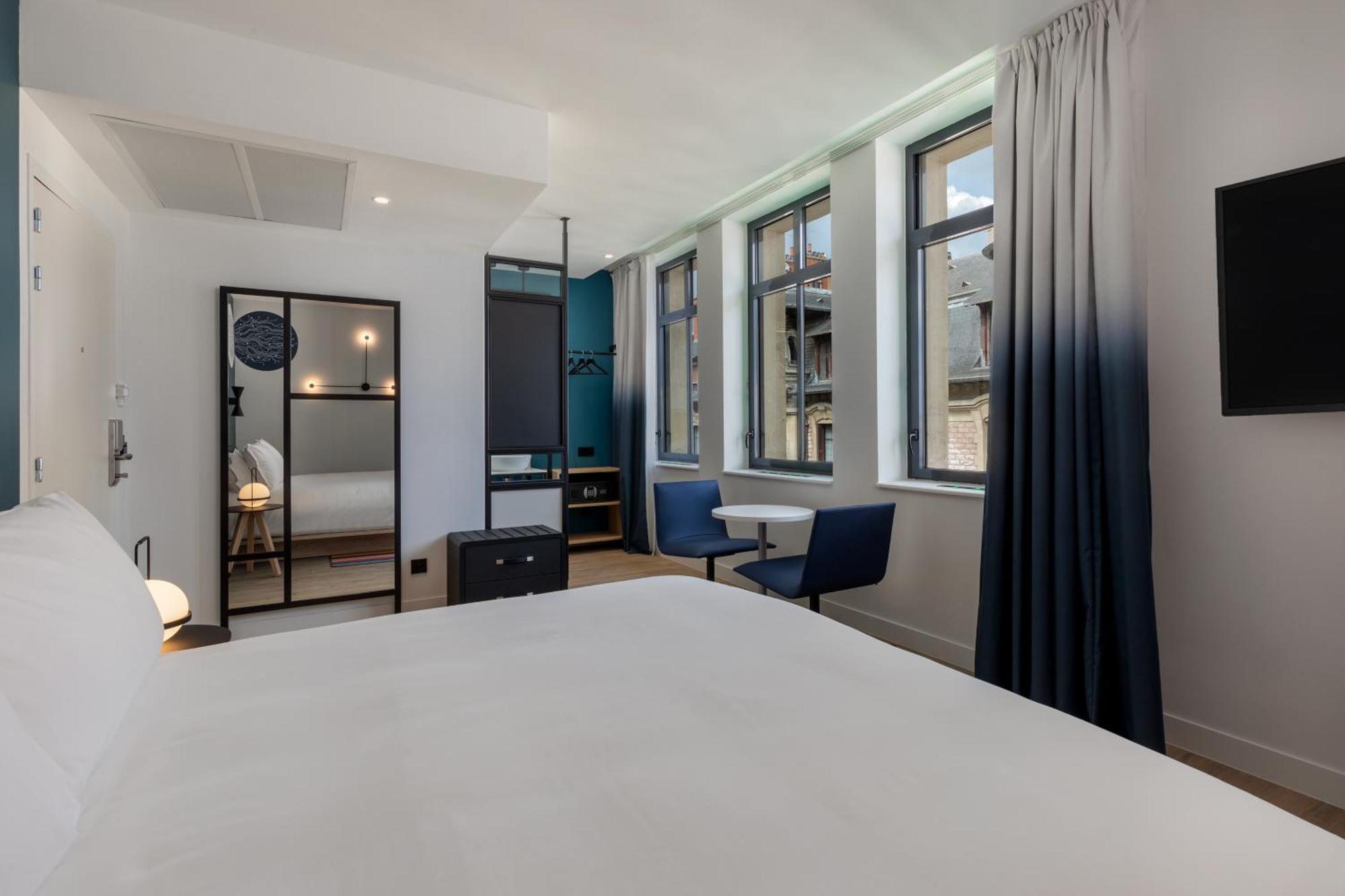 Aloft Hotel Dijon By Marriott Exterior photo