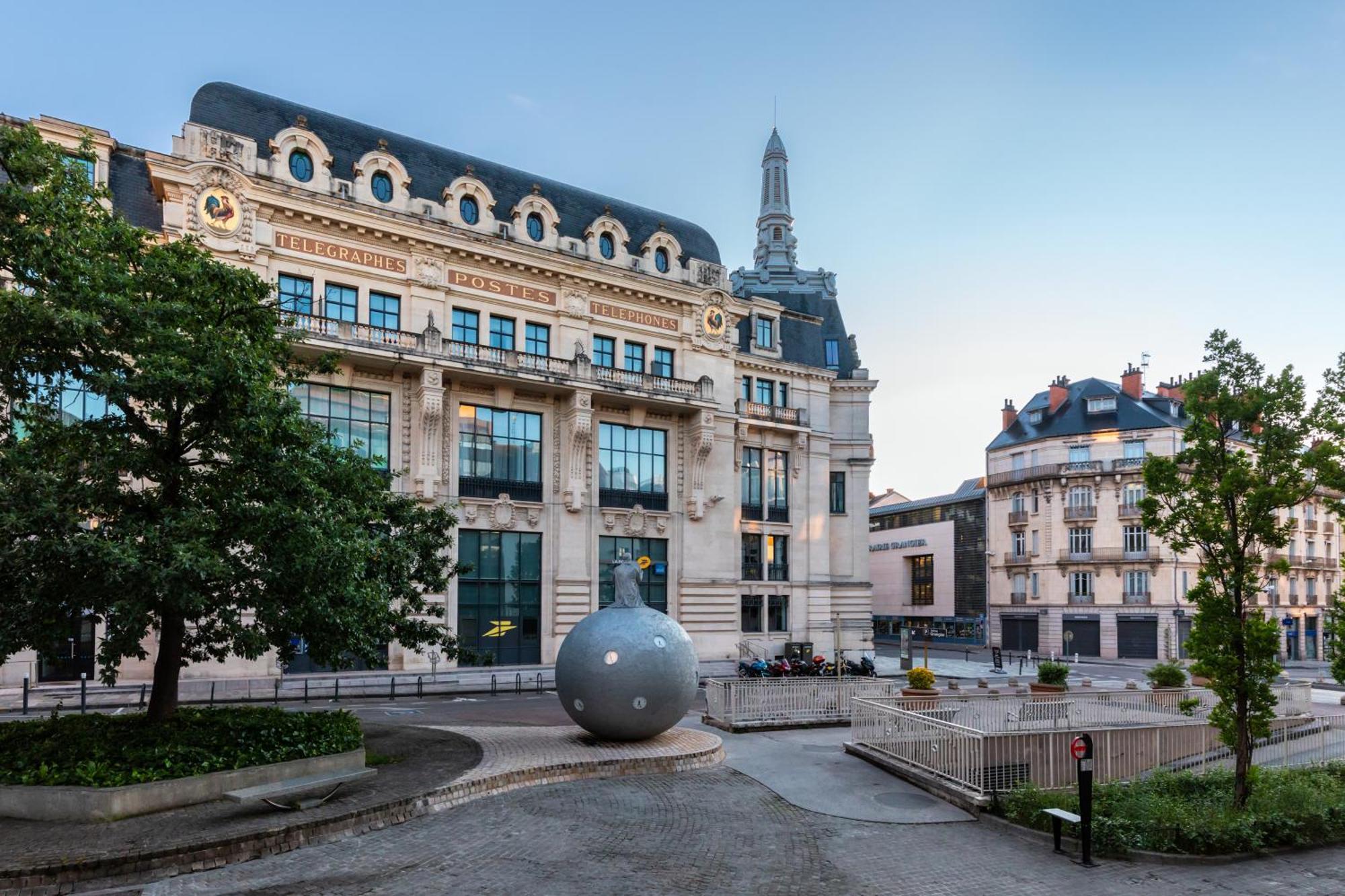 Aloft Hotel Dijon By Marriott Exterior photo